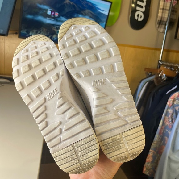 Women’s Nike Air Max Thea rare snake alligator print size 8 - Picture 5 of 7